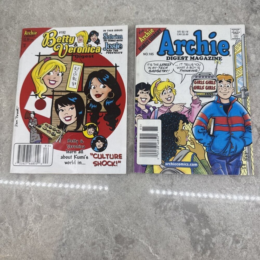 Archie and Betty and Veronica Digest lot of 2. Like New!